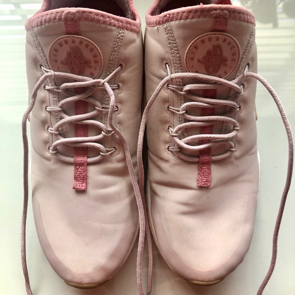 Pink Nike Hurricane gym shoes